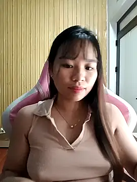 Snapshot of Na_na90 chatting on October 21, 2025, 12:54 am Na na90 online show from October 21, 2025, 12:54 am