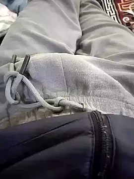 Snapshot of zorhotty chatting on January 8, 2026, 11:27 am zorhotty online show from January 8, 2026, 11:27 am