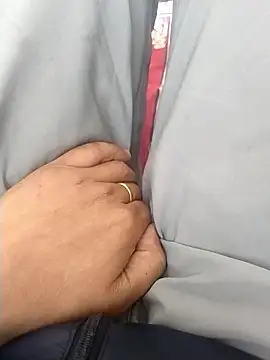 Snapshot of zorhotty chatting on January 10, 2026, 8:42 am zorhotty online show from January 10, 2026, 8:42 am