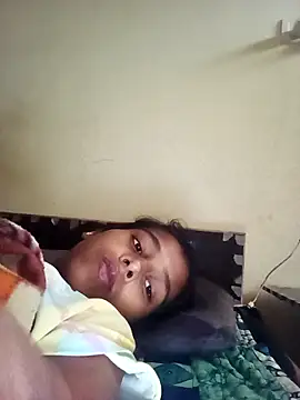 Saniye-143 online show from October 12, 2025, 2:46 am