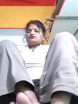 Snapshot of Hot_mirchjii chatting on November 10, 2025, 4:12 pm Hot mirchjii online show from November 10, 2025, 4:12 pm