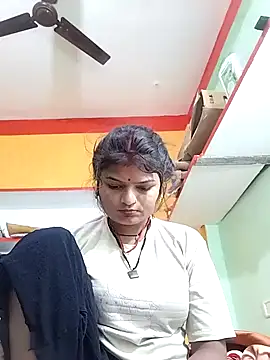 Snapshot of Hot_mirchjii chatting on November 10, 2025, 3:33 am Hot mirchjii online show from November 10, 2025, 3:33 am