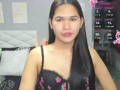 Snapshot of AlianaBlair chatting on October 25, 2025, 1:12 pm AlianaBlair online show from October 25, 2025, 1:12 pm