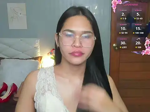 Snapshot of AlianaBlair chatting on October 11, 2025, 2:40 pm AlianaBlair online show from October 11, 2025, 2:40 pm