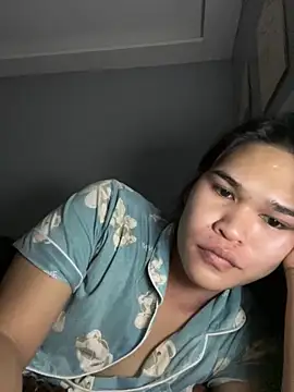 Snapshot of AlianaBlair chatting on November 14, 2025, 6:22 pm AlianaBlair online show from November 14, 2025, 6:22 pm