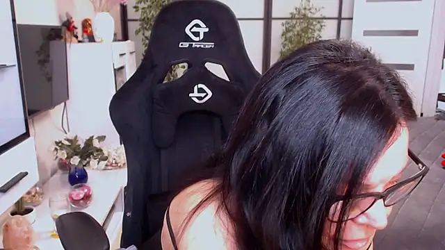 Snapshot of Anna_Blare chatting on March 21, 2026, 8:04 am Anna Blare online show from March 21, 2026, 8:04 am