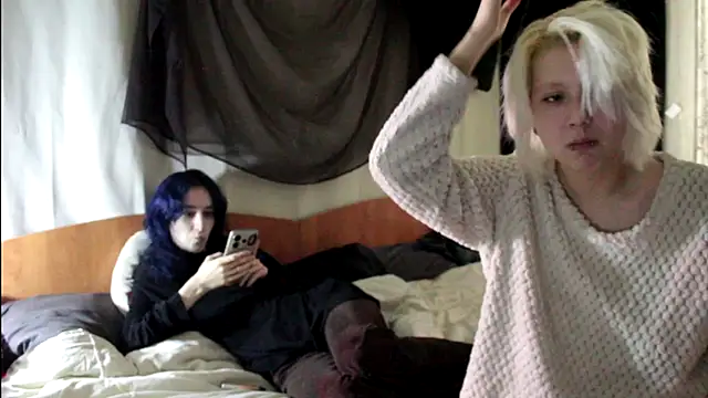 Snapshot of Avny_Loki chatting on October 11, 2025, 7:53 am Avny Loki online show from October 11, 2025, 7:53 am