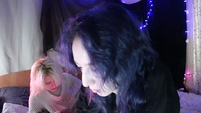 Snapshot of Avny_Loki chatting on October 19, 2025, 1:03 pm Avny Loki online show from October 19, 2025, 1:03 pm