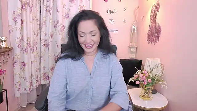 MyLovOne online show from June 12, 2026, 1:09 pm