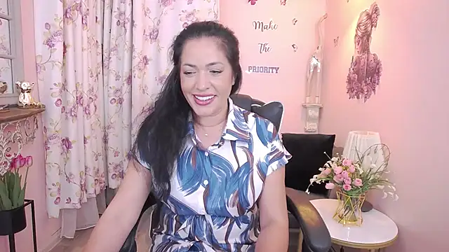 MyLovOne online show from June 17, 2026, 11:31 am