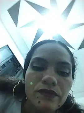 Snapshot of Karen_Ariass chatting on June 10, 2026, 3:19 am Karen Ariass online show from June 10, 2026, 3:19 am