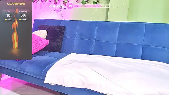 Karen Ariass online show from November 29, 2025, 2:39 pm