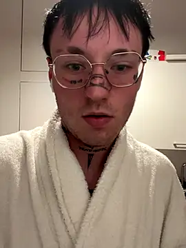 FullTattooBoy online show from December 15, 2025, 4:51 am