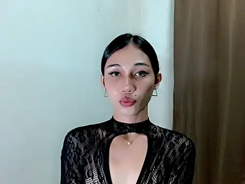 Urfucking khloe1 online show from November 12, 2025, 11:03 am