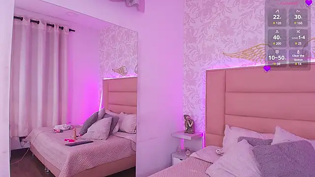 Snapshot of tiffany_wine chatting on November 14, 2025, 9:40 pm tiffany wine online show from November 14, 2025, 9:40 pm