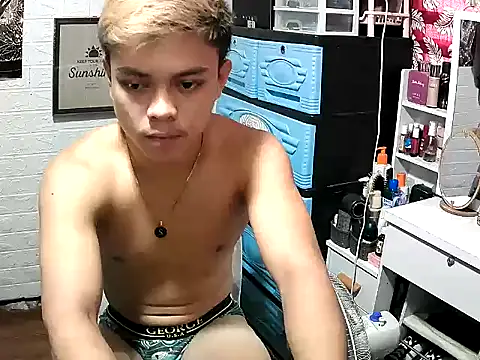 Snapshot of Pinoy_slutcummer69 chatting on November 28, 2025, 8:03 am Pinoy slutcummer69 online show from November 28, 2025, 8:03 am