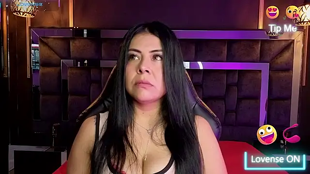 Snapshot of Aniajoness_ chatting on December 14, 2025, 3:13 am Aniajoness online show from December 14, 2025, 3:13 am