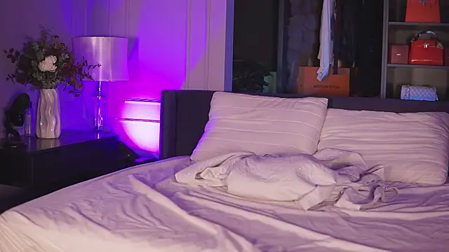 Monique Celeste online show from June 15, 2026, 4:01 am