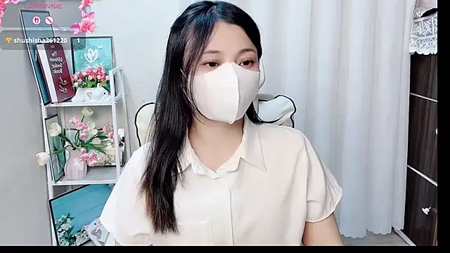 phuongnhi  online show from June 25, 2026, 12:21 pm