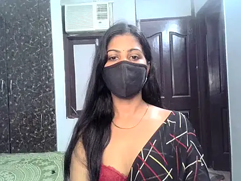 Snapshot of Meri_Cutie_Pie chatting on October 13, 2025, 5:36 pm Meri Cutie Pie online show from October 13, 2025, 5:36 pm