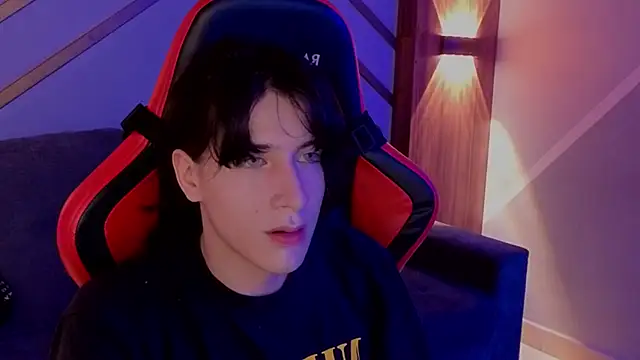 Snapshot of devils_cry chatting on November 16, 2025, 3:44 am devils cry online show from November 16, 2025, 3:44 am