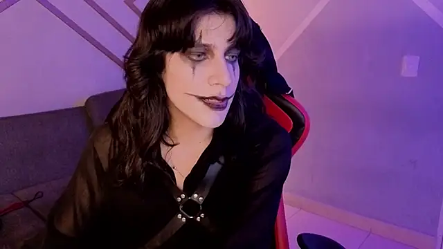 Snapshot of devils_cry chatting on October 31, 2025, 3:58 am devils cry online show from October 31, 2025, 3:58 am