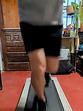 sizableunicorn7 online show from November 19, 2025, 10:54 pm