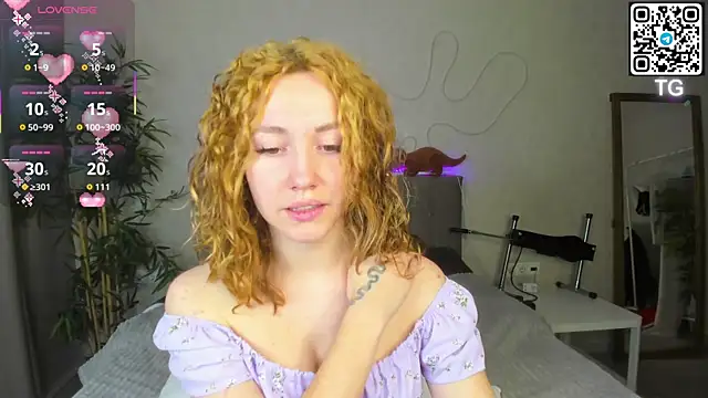 Luna G0ld online show from November 12, 2025, 12:15 am