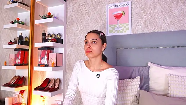 Snapshot of Sofy_Bradd chatting on March 1, 2026, 7:52 am Sofy Bradd online show from March 1, 2026, 7:52 am