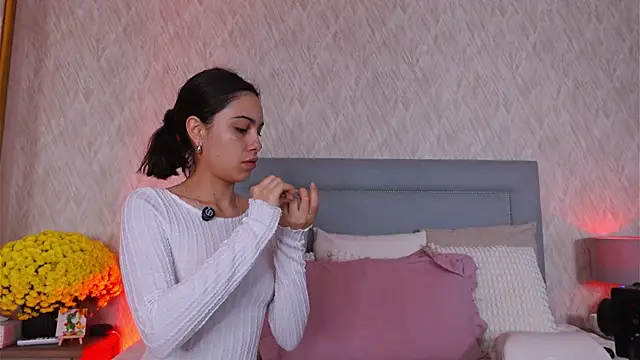 Snapshot of Sofy_Bradd chatting on November 3, 2025, 7:46 am Sofy Bradd online show from November 3, 2025, 7:46 am