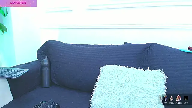 Snapshot of Daisy_Price chatting on November 18, 2025, 11:13 am Daisy Price online show from November 18, 2025, 11:13 am