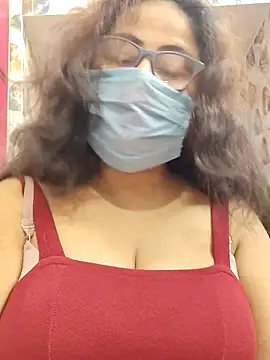 nisha 1110 online show from September 14, 2025, 6:19 pm