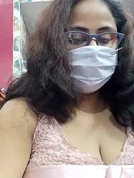 nisha 1110 online show from September 18, 2025, 1:58 pm