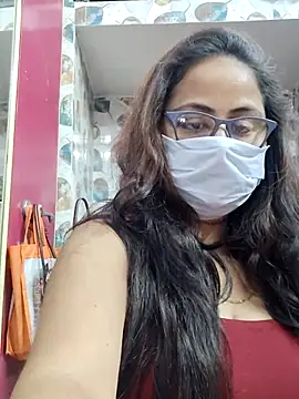 Snapshot of nisha_1110 chatting on February 13, 2026, 6:19 pm nisha 1110 online show from February 13, 2026, 6:19 pm