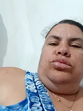 yaneth  online show from January 6, 2026, 11:31 pm