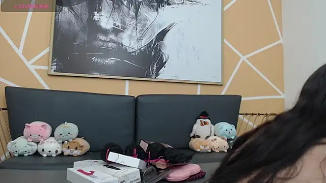 Snapshot of olivia_russo_ chatting on October 18, 2025, 8:11 pm olivia russo online show from October 18, 2025, 8:11 pm