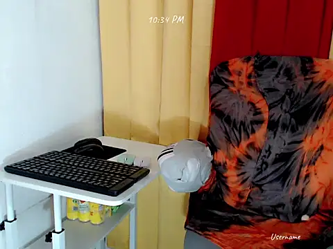 nesianhottits online show from June 28, 2026, 2:34 pm