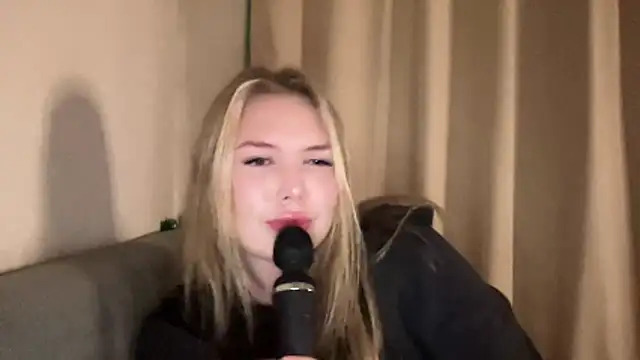 Its charliie online show from December 23, 2025, 12:00 am