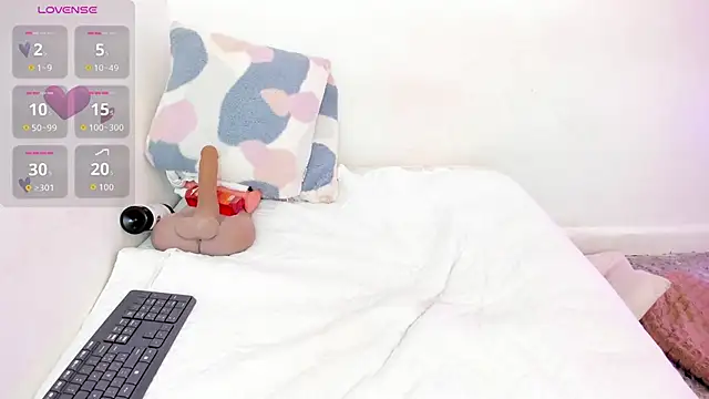 Snapshot of yunna7 chatting on October 8, 2025, 3:13 pm yunna7 online show from October 8, 2025, 3:13 pm