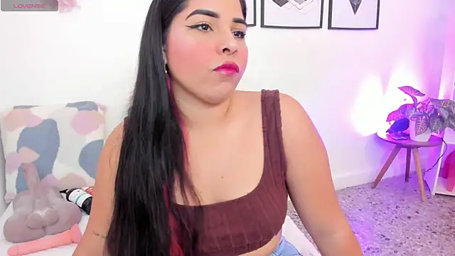 Snapshot of yunna7 chatting on October 3, 2025, 11:34 am yunna7 online show from October 3, 2025, 11:34 am