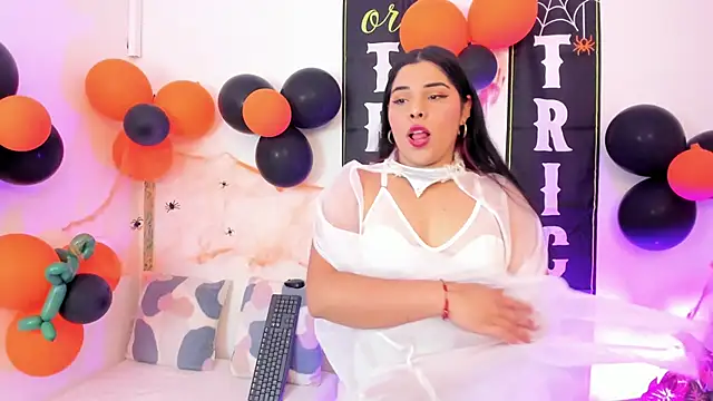 Snapshot of yunna7 chatting on October 31, 2025, 11:18 am yunna7 online show from October 31, 2025, 11:18 am