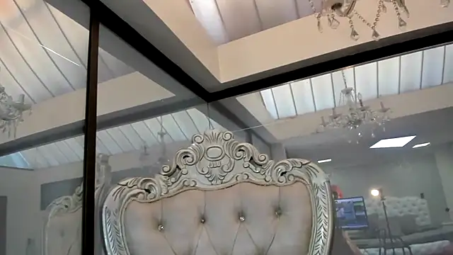 Tammy parker  online show from October 10, 2025, 5:36 pm