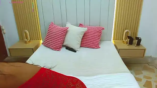 Snapshot of WildScarlet chatting on November 27, 2025, 12:38 pm WildScarlet online show from November 27, 2025, 12:38 pm