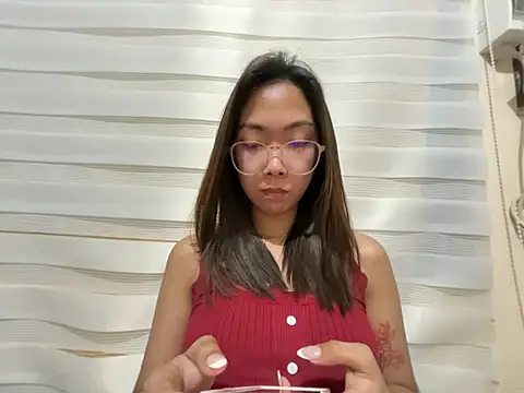 Snapshot of Sluttgwen69 chatting on March 11, 2026, 2:22 pm Sluttgwen69 online show from March 11, 2026, 2:22 pm