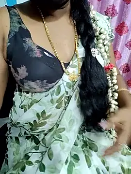 Snapshot of lolida69thamil chatting on February 25, 2026, 5:13 pm lolida69thamil online show from February 25, 2026, 5:13 pm