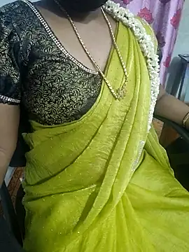 Snapshot of lolida69thamil chatting on March 25, 2026, 3:11 pm lolida69thamil online show from March 25, 2026, 3:11 pm