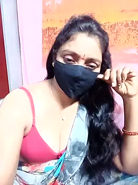 hotsana79 online show from November 6, 2025, 7:40 pm