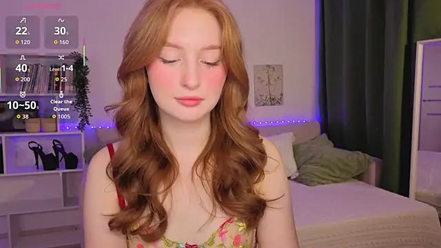 Snapshot of Betty_Twinkle chatting on October 11, 2025, 9:49 pm Betty Twinkle online show from October 11, 2025, 9:49 pm