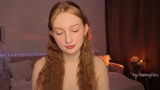 Snapshot of Betty_Twinkle chatting on November 28, 2025, 10:43 pm Betty Twinkle online show from November 28, 2025, 10:43 pm