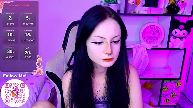 MiaScarlettt online show from December 4, 2025, 8:08 pm